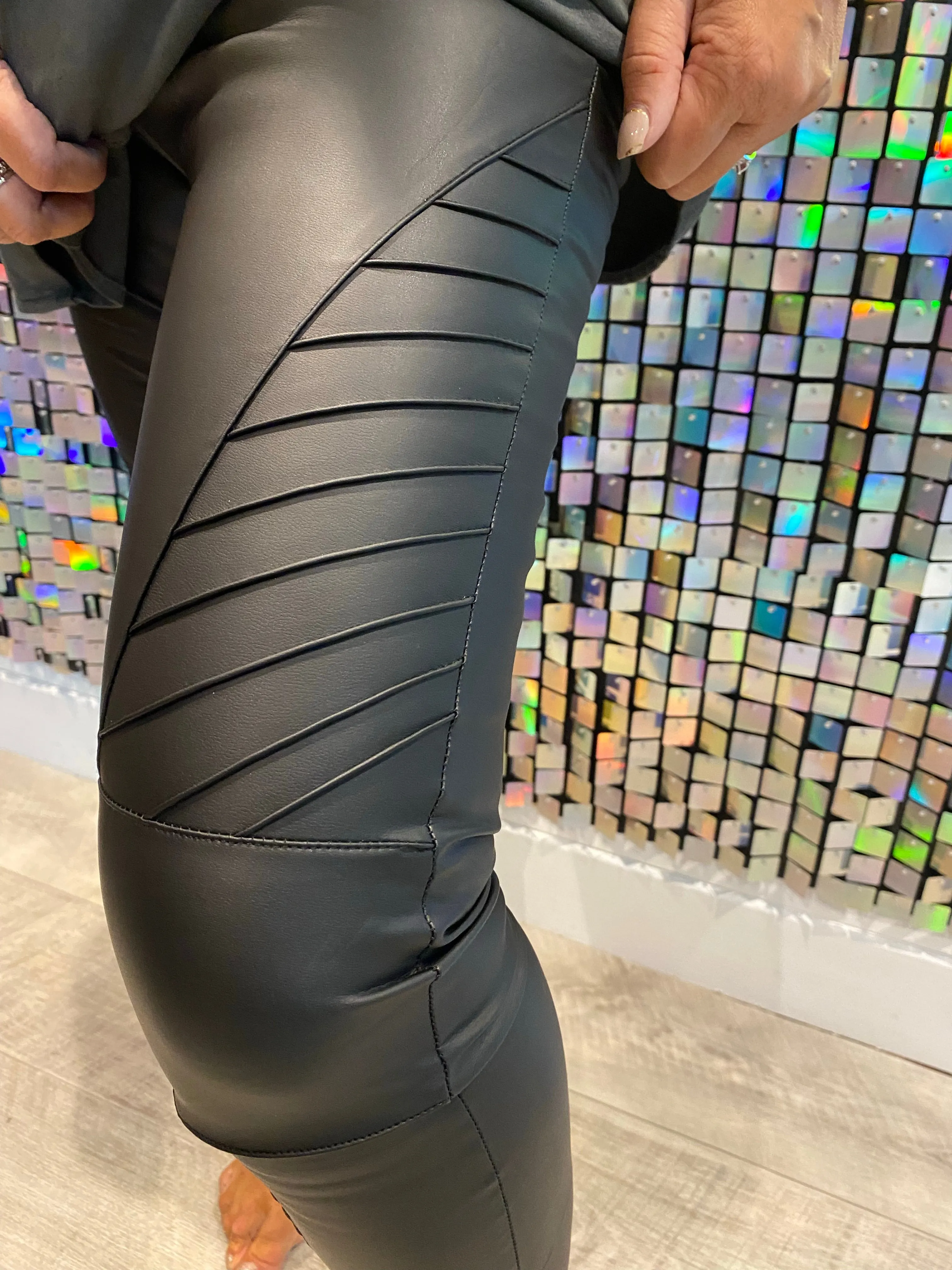 Biker Drop a Dress Leggings