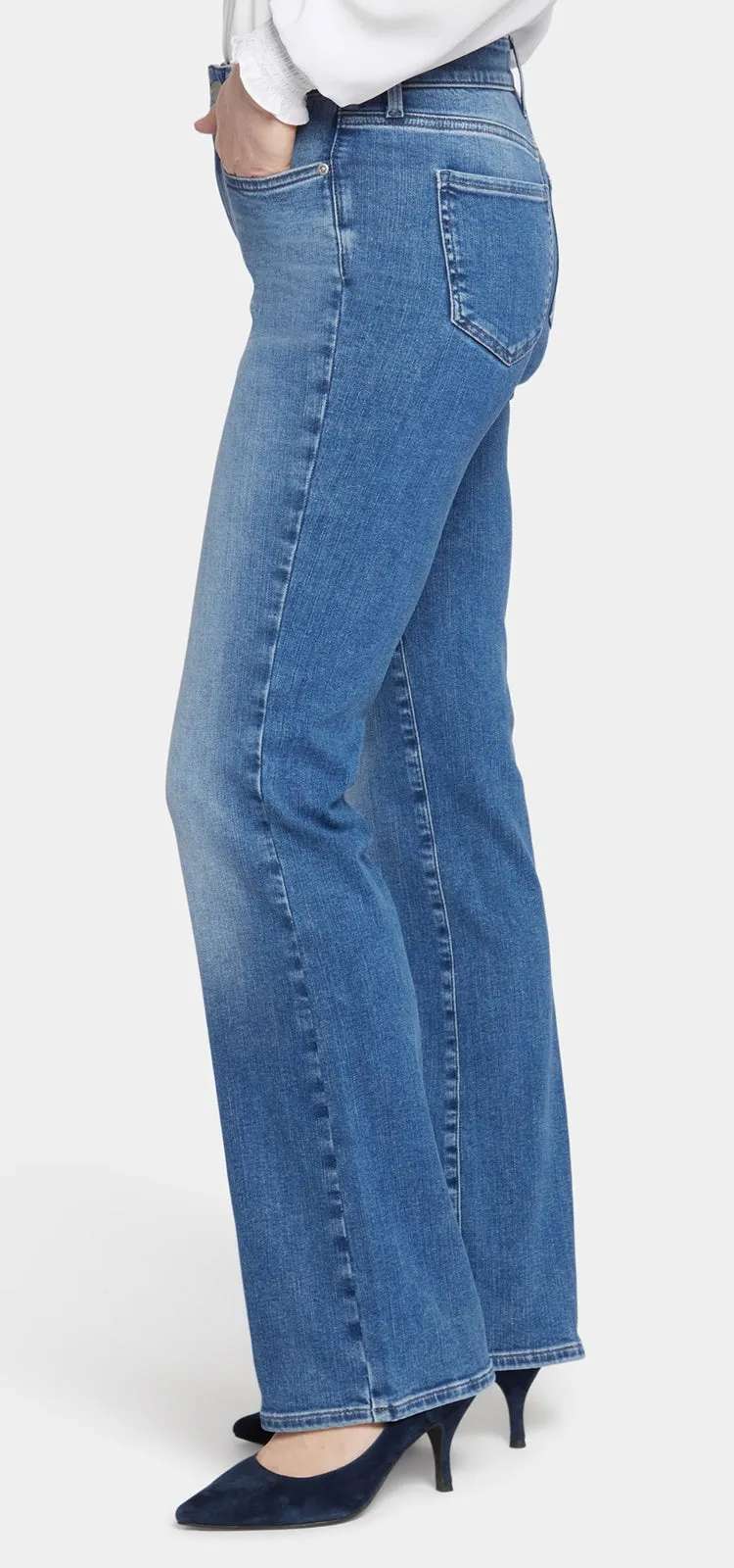 Blake High Rise Slim Flare Mediumblauw Premium Denim | Stunning