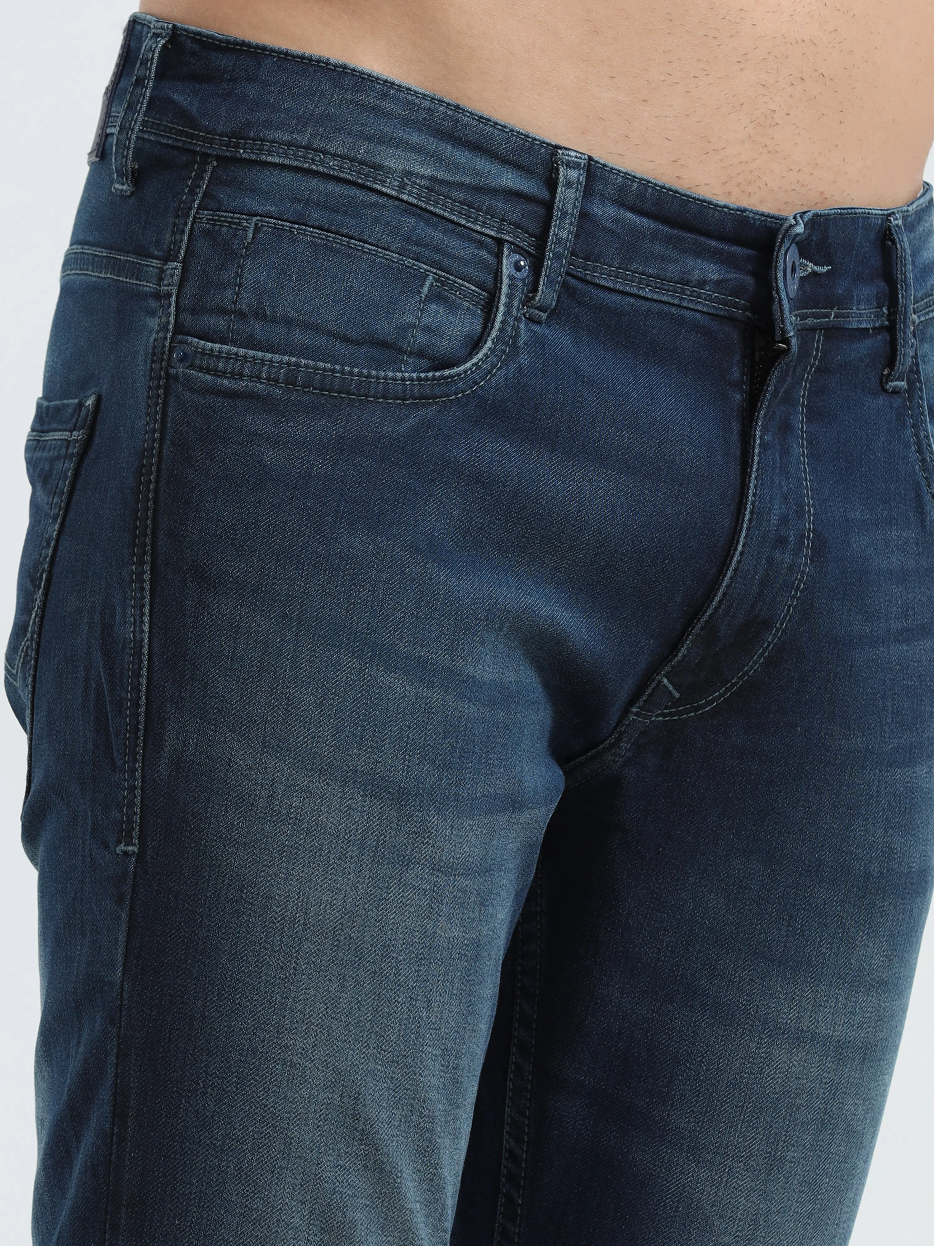 MEN'S  BLUE SOLID SLIM FIT JEANS