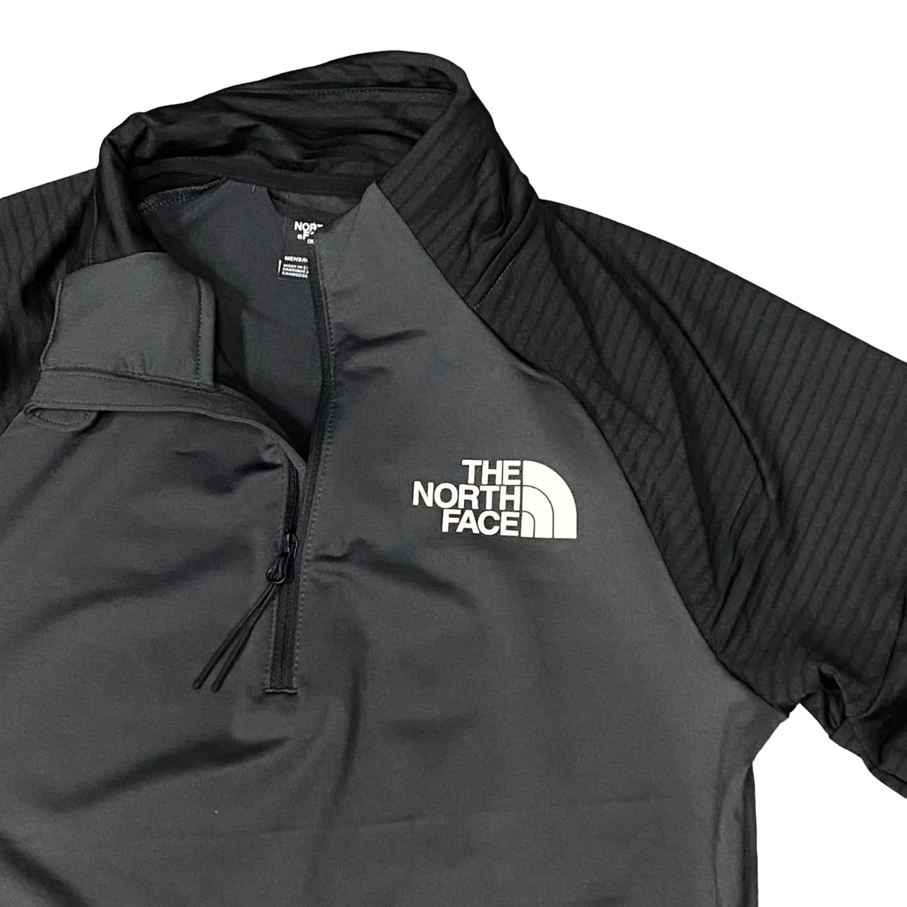 The North Face men's half zip sweatshirt in Lab Lite fleece NF0A7ZA5MN8 asphalt-black